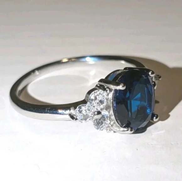 Womens 925 Dazzling 8ct Brilliant Cut Blue Gemstone Ring Sz 11